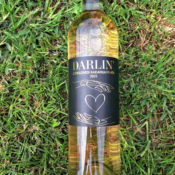 Darlin’ – Szekszárdi Kadarka fehér barrique 2023.